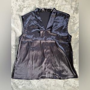 Women’s business/dress shirt Size M SHEIN Black silky